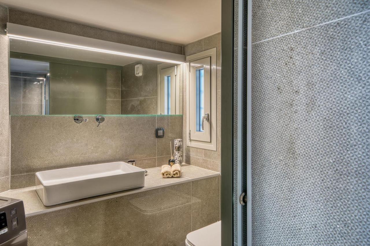 Chameleon Premium Loft Apartment นาฟปลิโอ ภายนอก รูปภาพ