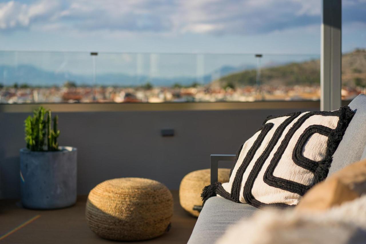 Chameleon Premium Loft Apartment นาฟปลิโอ ภายนอก รูปภาพ